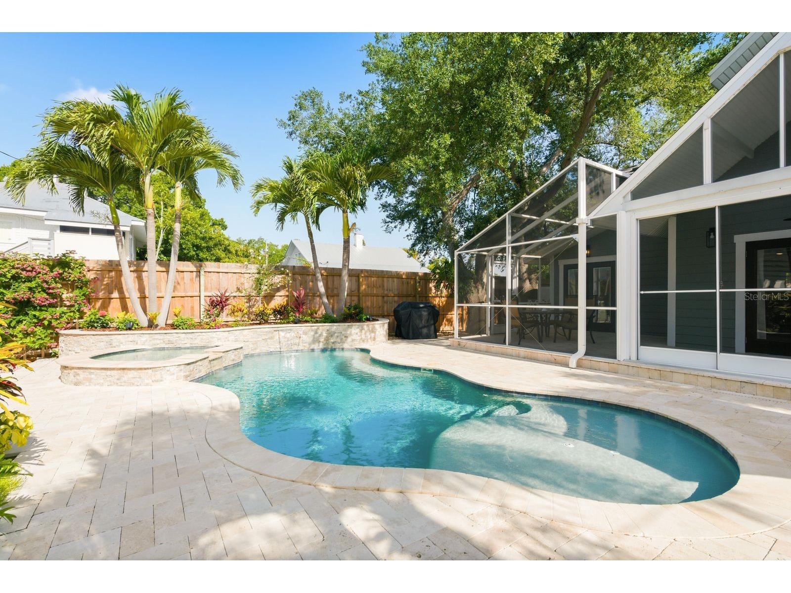 888 16th Avenue N Saint Petersburg FL 33704 TB8512953 image57