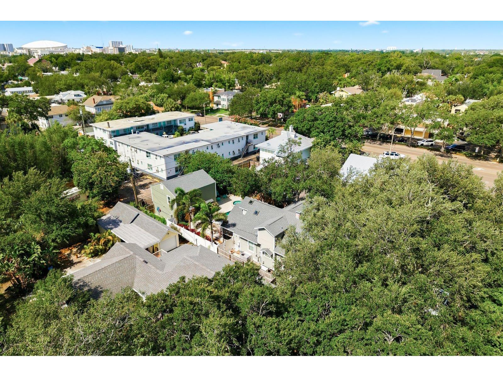 888 16th Avenue N Saint Petersburg FL 33704 TB8512953 image76