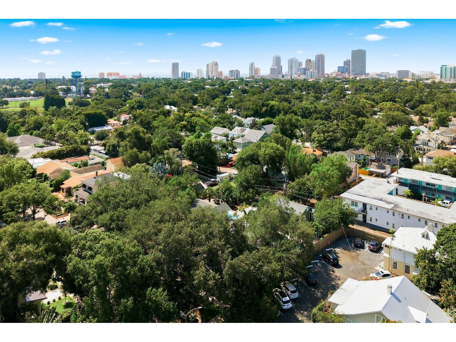 888 16th Avenue N Saint Petersburg FL 33704 TB8512953 image83