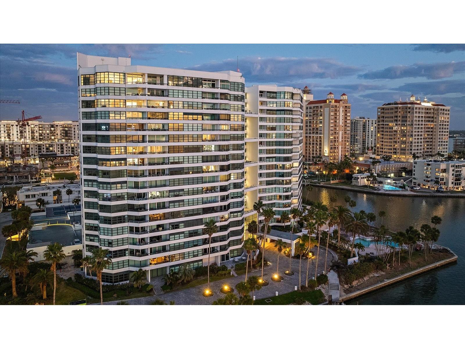 888 Blvd Of The Arts #1008 Sarasota FL 34236 - SARASOTA BAY A4639973 image1