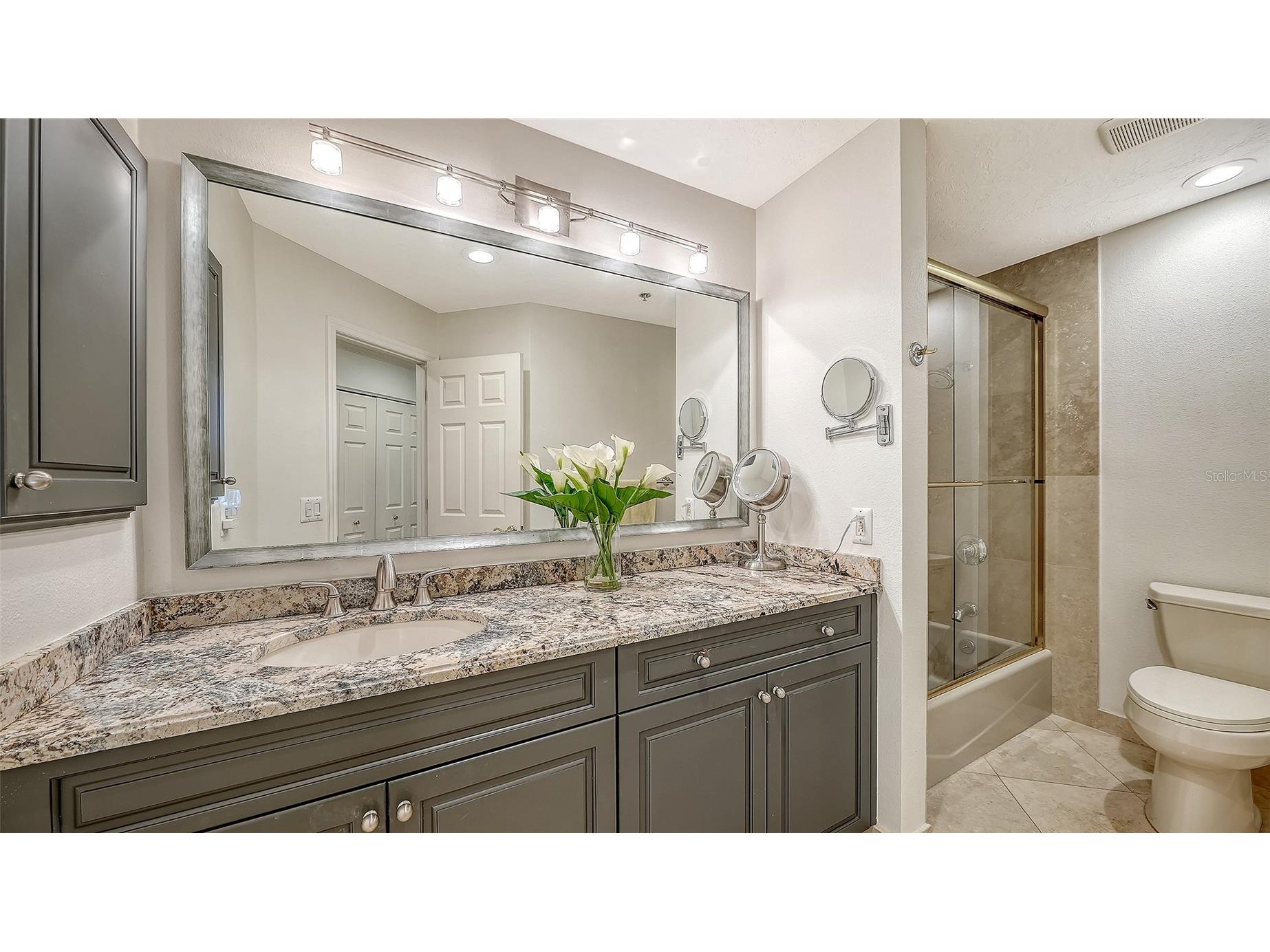 888 Blvd Of The Arts #104 Sarasota FL 34236 - SARASOTA BAY A4699186 image30
