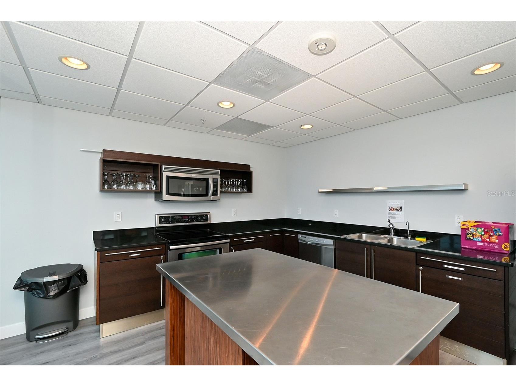 888 Blvd Of The Arts #104 Sarasota FL 34236 - SARASOTA BAY A4699186 image59