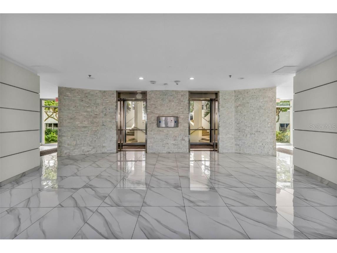 888 Blvd Of The Arts #1405 Sarasota FL 34236 - SARASOTA BAY C7514404 image6