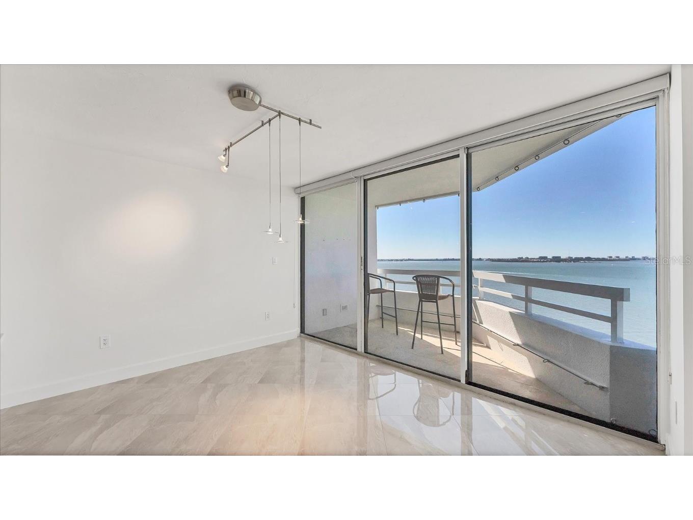 888 Blvd Of The Arts #1408 Sarasota FL 34236 - SARASOTA BAY A4673720 image14