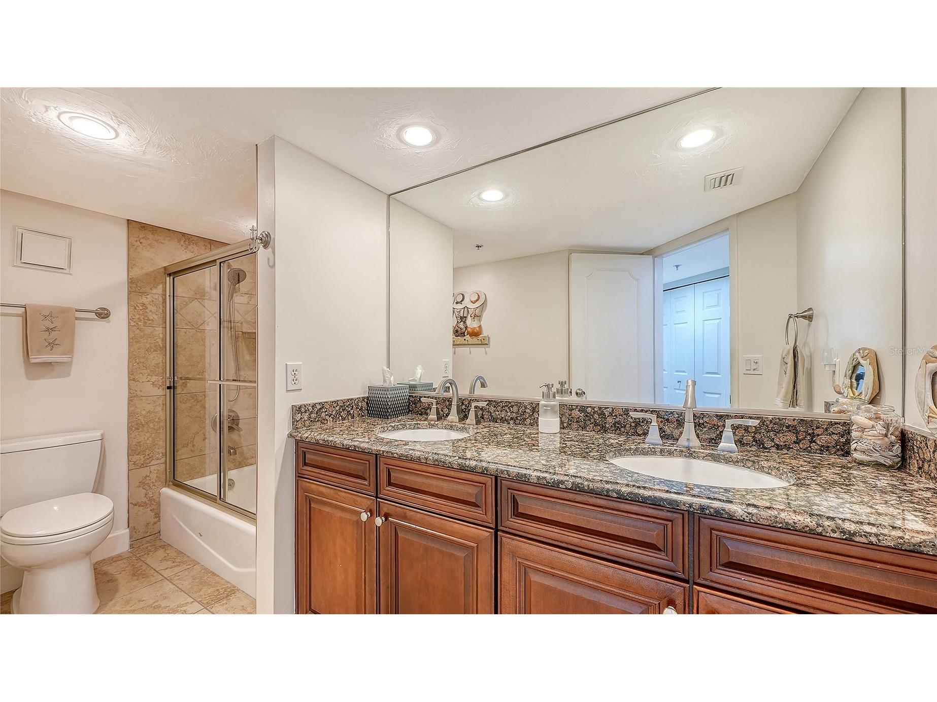 888 Blvd Of The Arts #505 Sarasota FL 34236 - SARASOTA BAY A4686309 image37