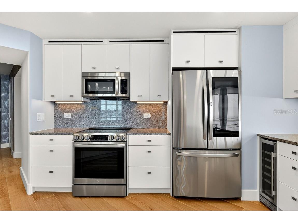 888 Blvd Of The Arts #605 Sarasota FL 34236 - SARASOTA BAY A4673418 image17