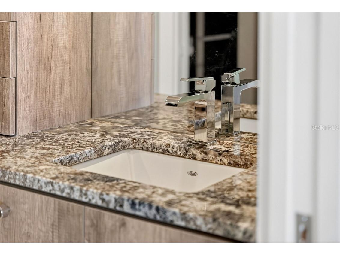 888 Blvd Of The Arts #605 Sarasota FL 34236 - SARASOTA BAY A4673418 image39