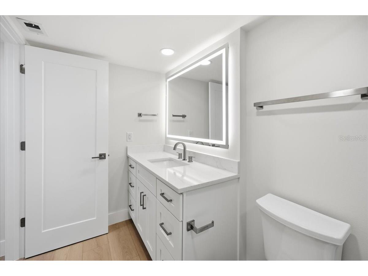 888 Blvd Of The Arts #707 Sarasota FL 34236 - SARASOTA BAY A4699760 image38
