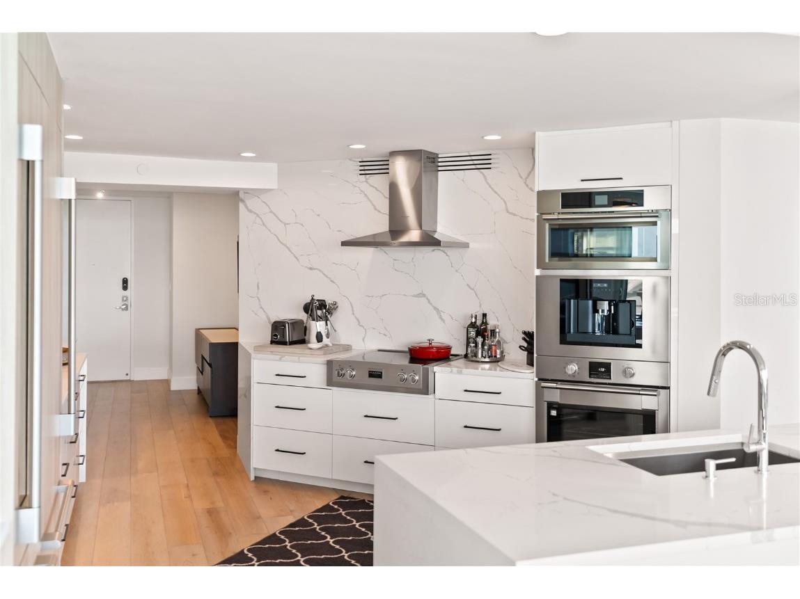 888 Boulevard Of The Arts #1705 Sarasota FL 34236 A4630302 image12