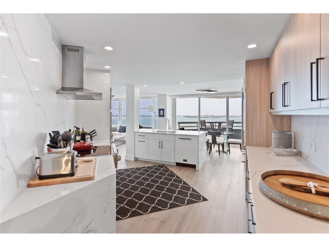 888 Boulevard Of The Arts #1705 Sarasota FL 34236 A4630302 image6