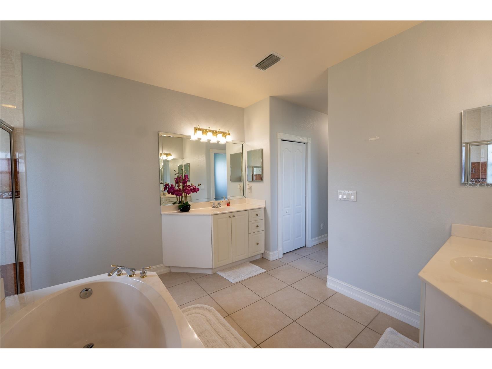 888 Boundary Boulevard Rotonda West FL 33947 O6404514 image35