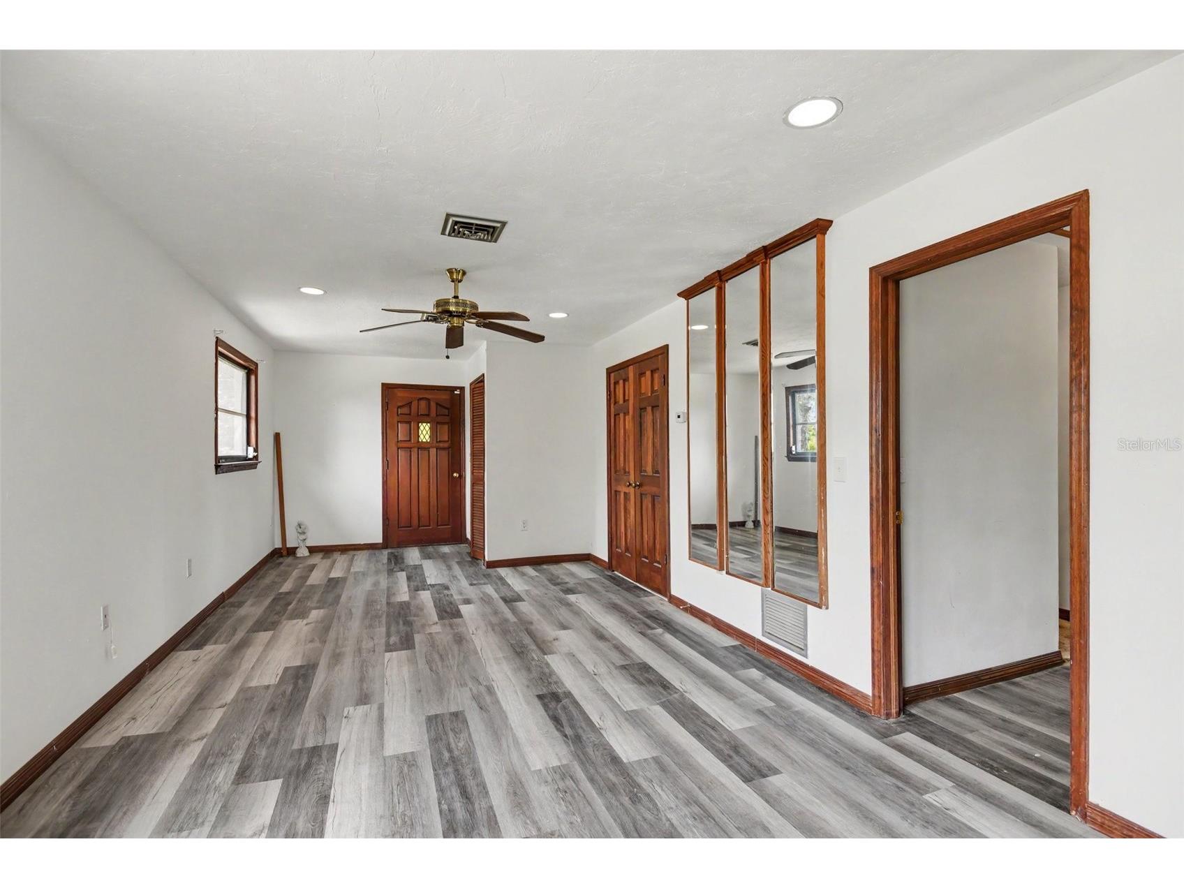 888 Harmony Lane Englewood FL 34223 A4698584 image10