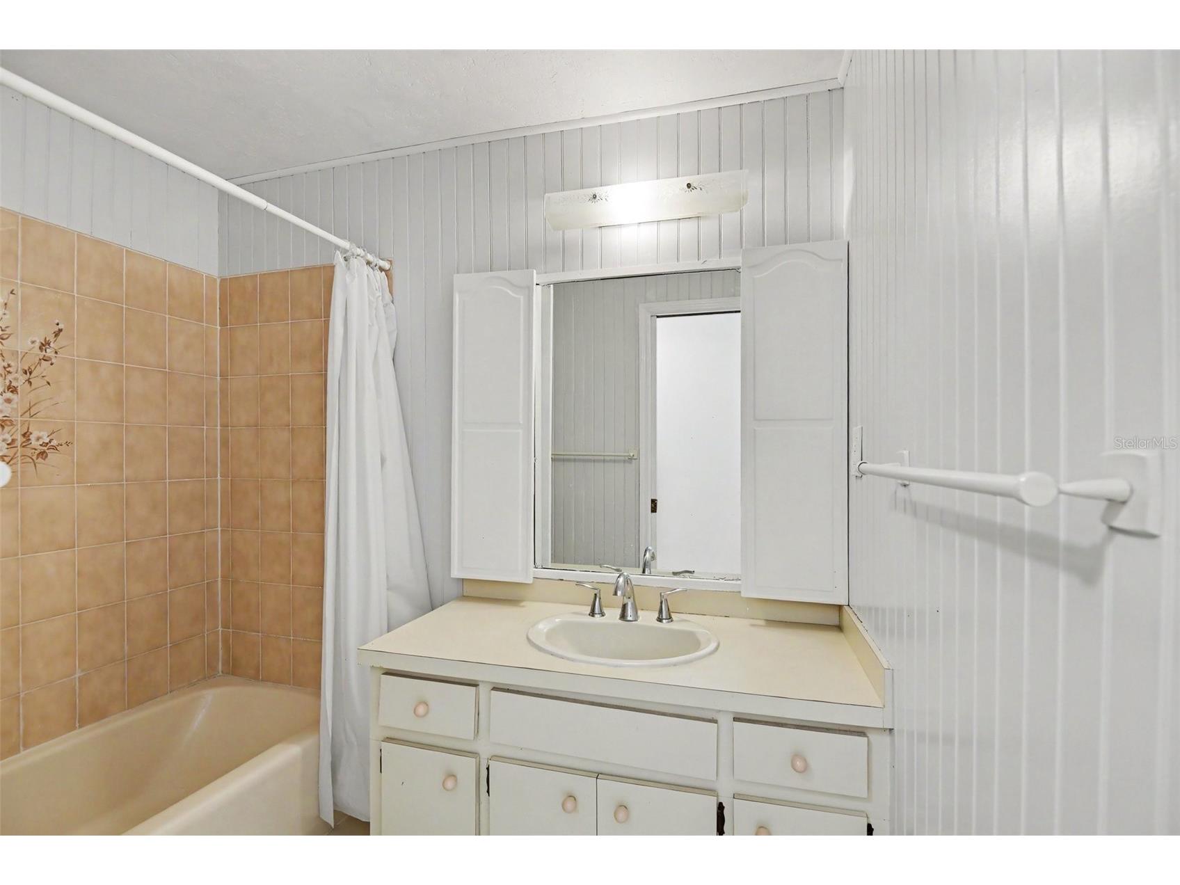 888 Harmony Lane Englewood FL 34223 A4698584 image7