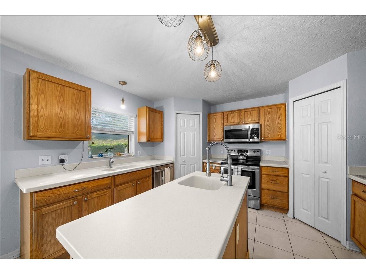 888 Marietta Lane Eustis FL 32726 OM716897 image31