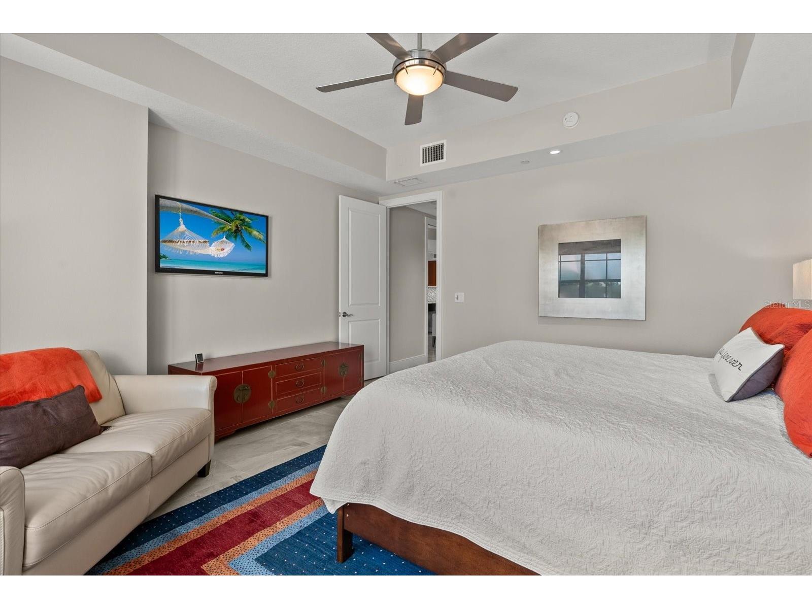 888 S Orange Avenue #2C Sarasota FL 34236 - HUDSON BAYOU A4693764 image16