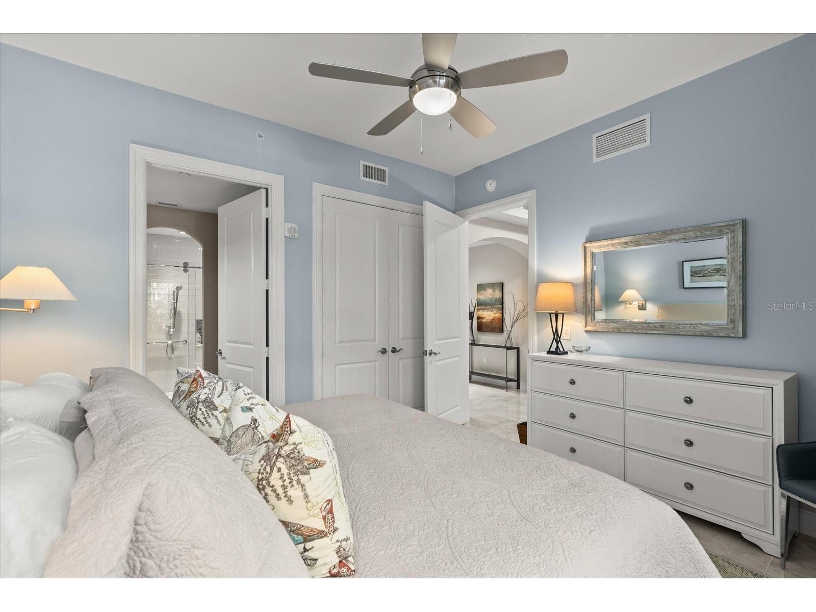 888 S Orange Avenue #2C Sarasota FL 34236 - HUDSON BAYOU A4693764 image23