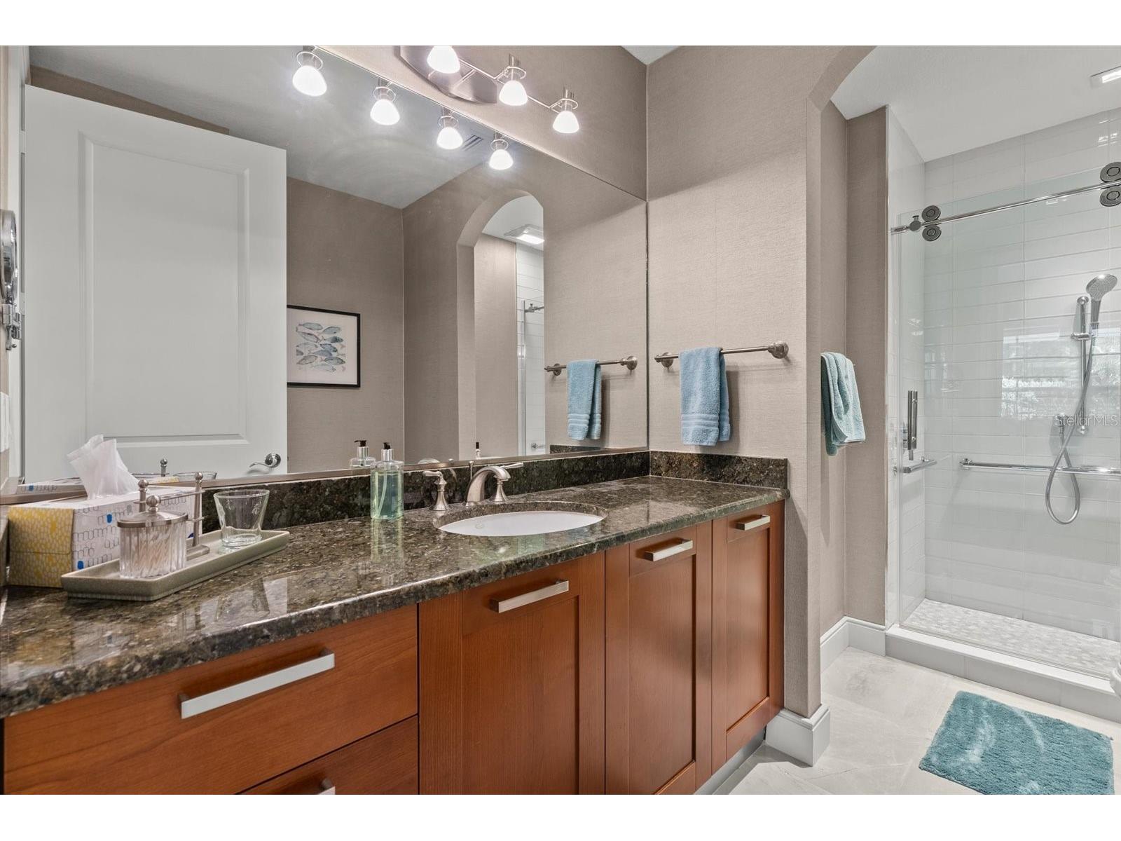 888 S Orange Avenue #2C Sarasota FL 34236 - HUDSON BAYOU A4693764 image24