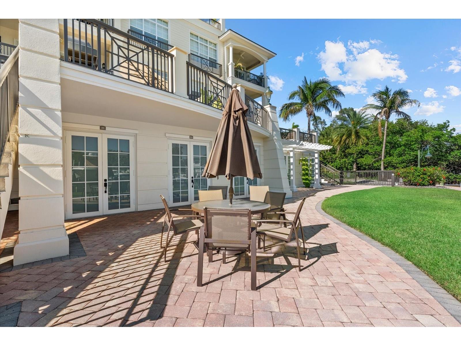 888 S Orange Avenue #2C Sarasota FL 34236 - HUDSON BAYOU A4693764 image42