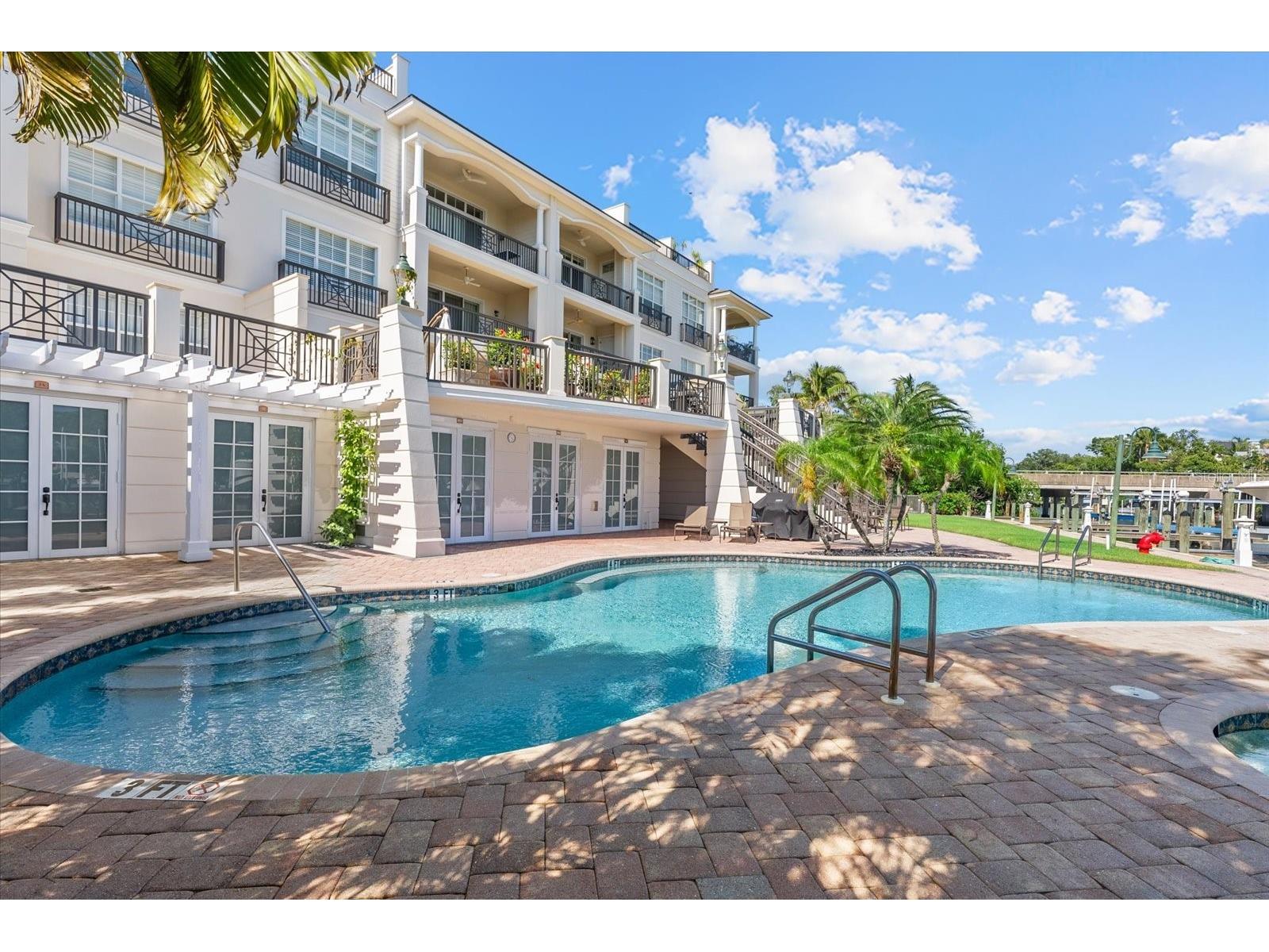 888 S Orange Avenue #2C Sarasota FL 34236 - HUDSON BAYOU A4693764 image44