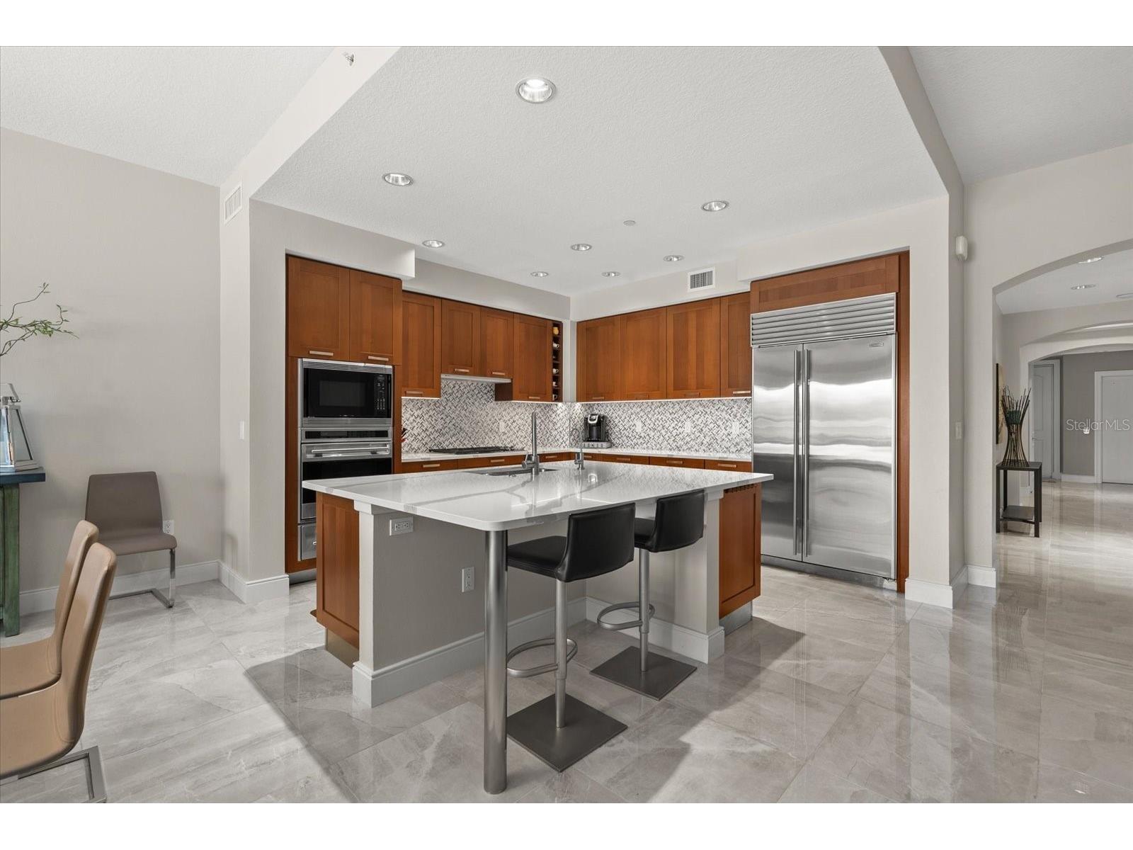 888 S Orange Avenue #2C Sarasota FL 34236 - HUDSON BAYOU A4693764 image5