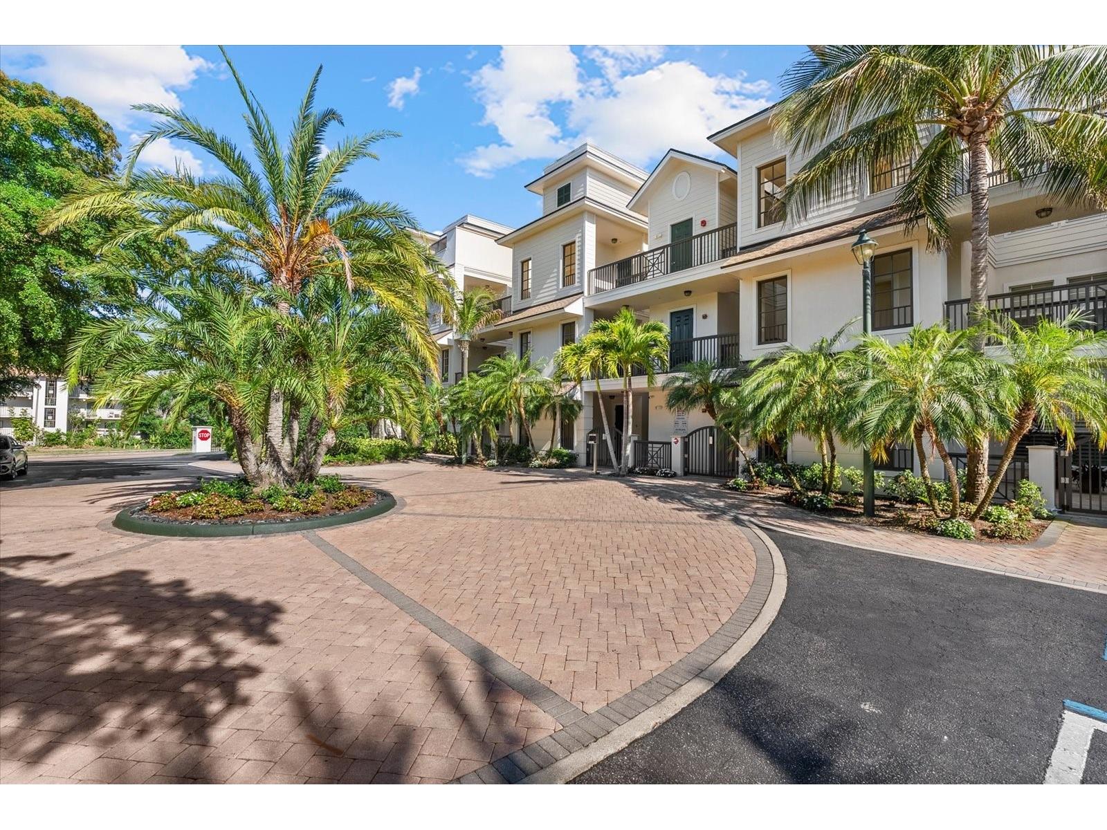 888 S Orange Avenue #2C Sarasota FL 34236 - HUDSON BAYOU A4693764 image53