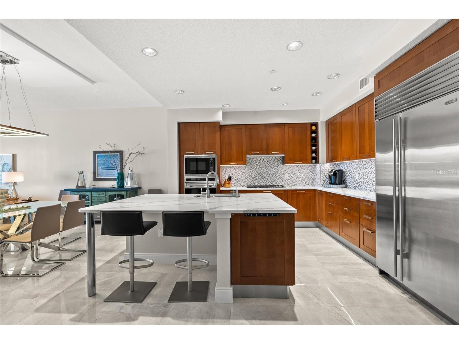 888 S Orange Avenue #2C Sarasota FL 34236 - HUDSON BAYOU A4693764 image8