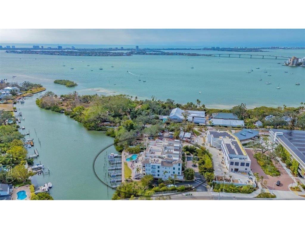 888 S Orange Avenue #3D Sarasota FL 34236 - HUDSON BAYOU A4671963 image1