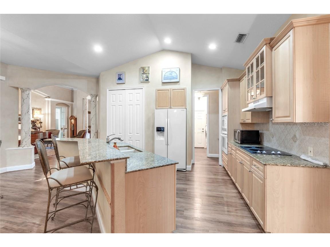 8882 Bloomfield Boulevard Sarasota FL 34238 A4673804 image21