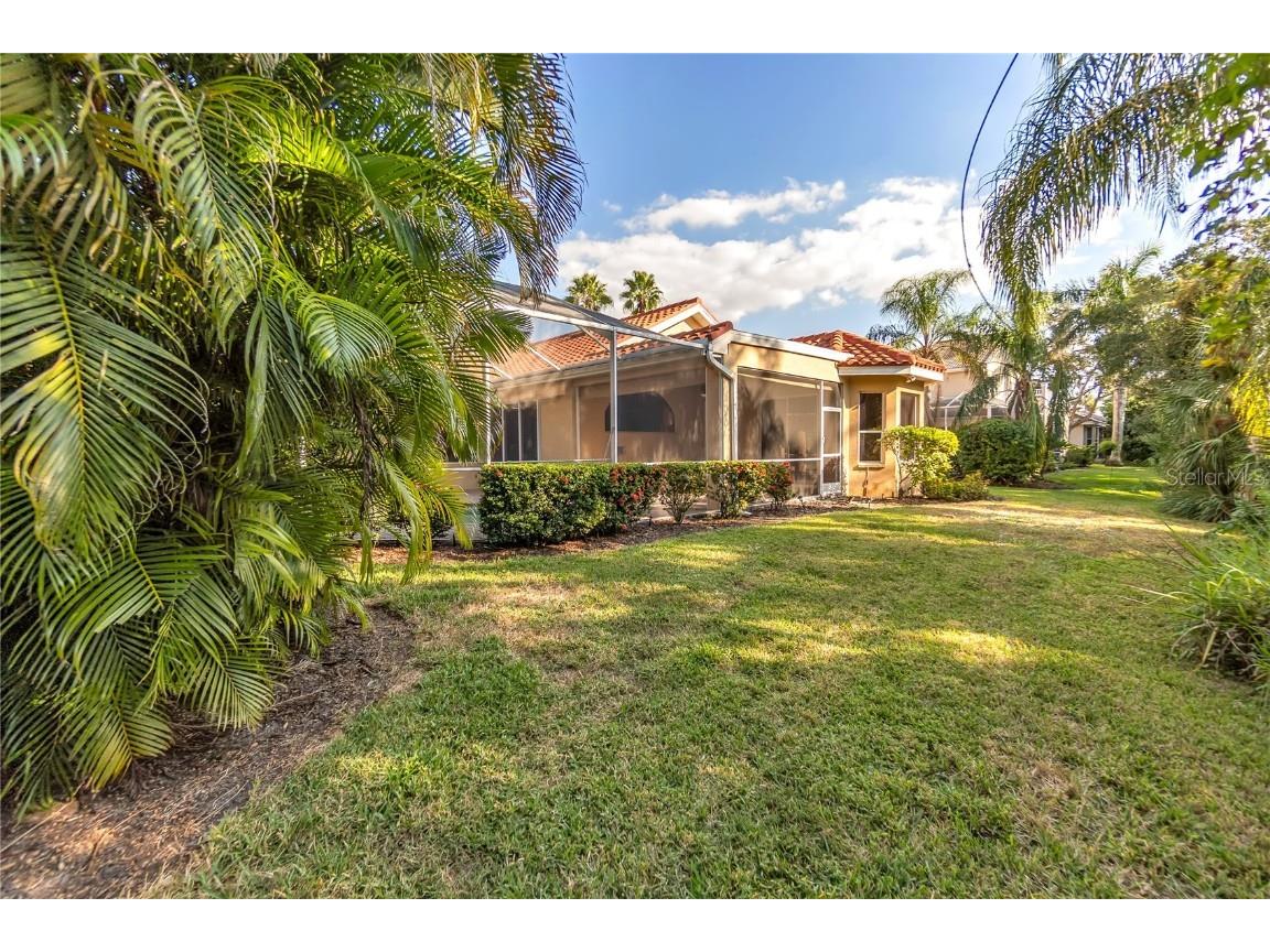 8882 Bloomfield Boulevard Sarasota FL 34238 A4673804 image7