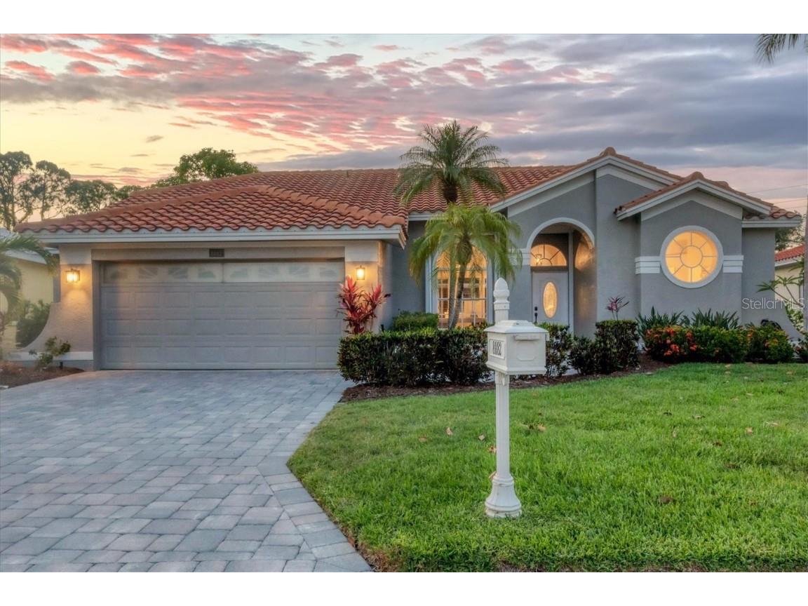 8882 Huntington Pointe Drive Sarasota FL 34238 A4611160 image1