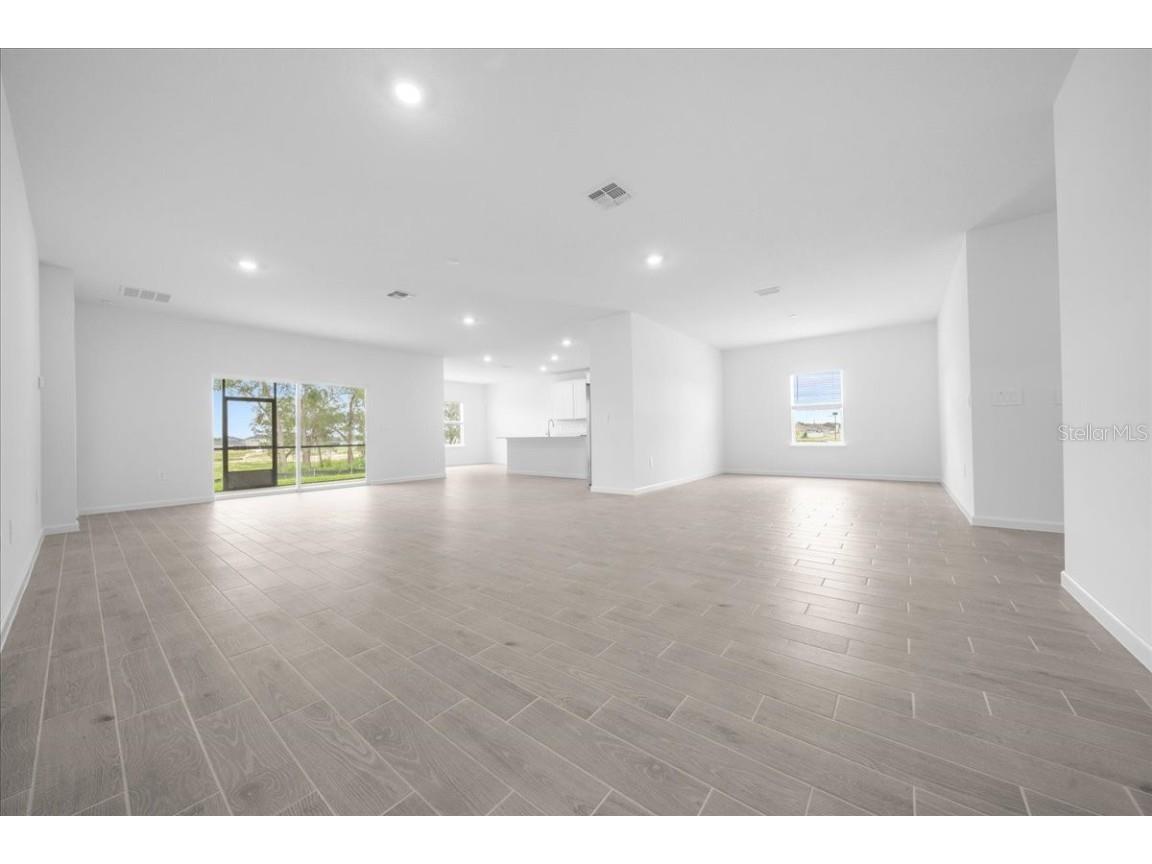 8885 SW 68th Terrace Road Ocala FL 34476 OM706666 image2