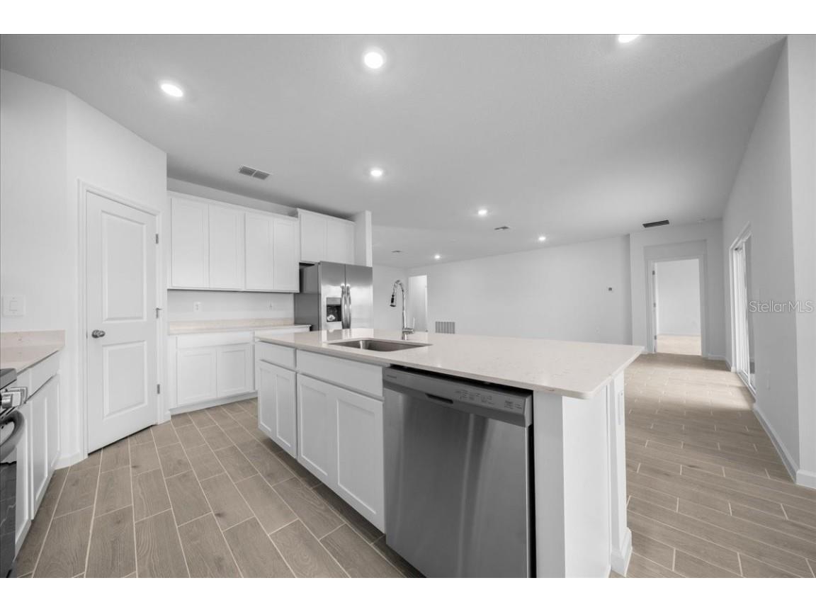 8885 SW 68th Terrace Road Ocala FL 34476 OM706666 image6