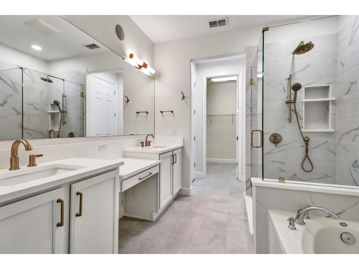 8888 Della Scala Circle Orlando FL 32836 O6323529 image23