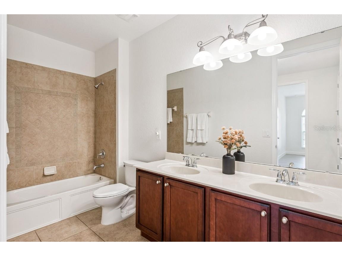 8888 Della Scala Circle Orlando FL 32836 O6345075 image18