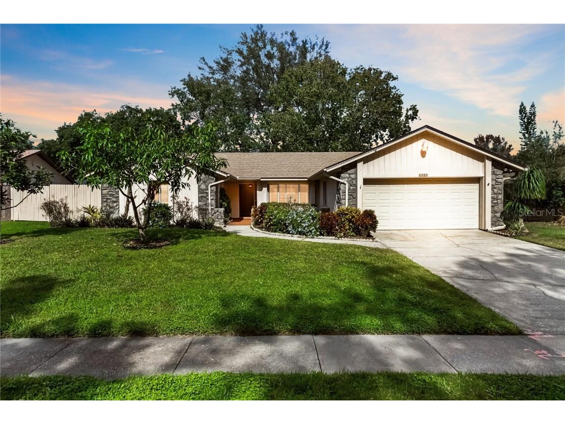 8889 Butternut Boulevard Orlando FL 32817 O6258841 image1