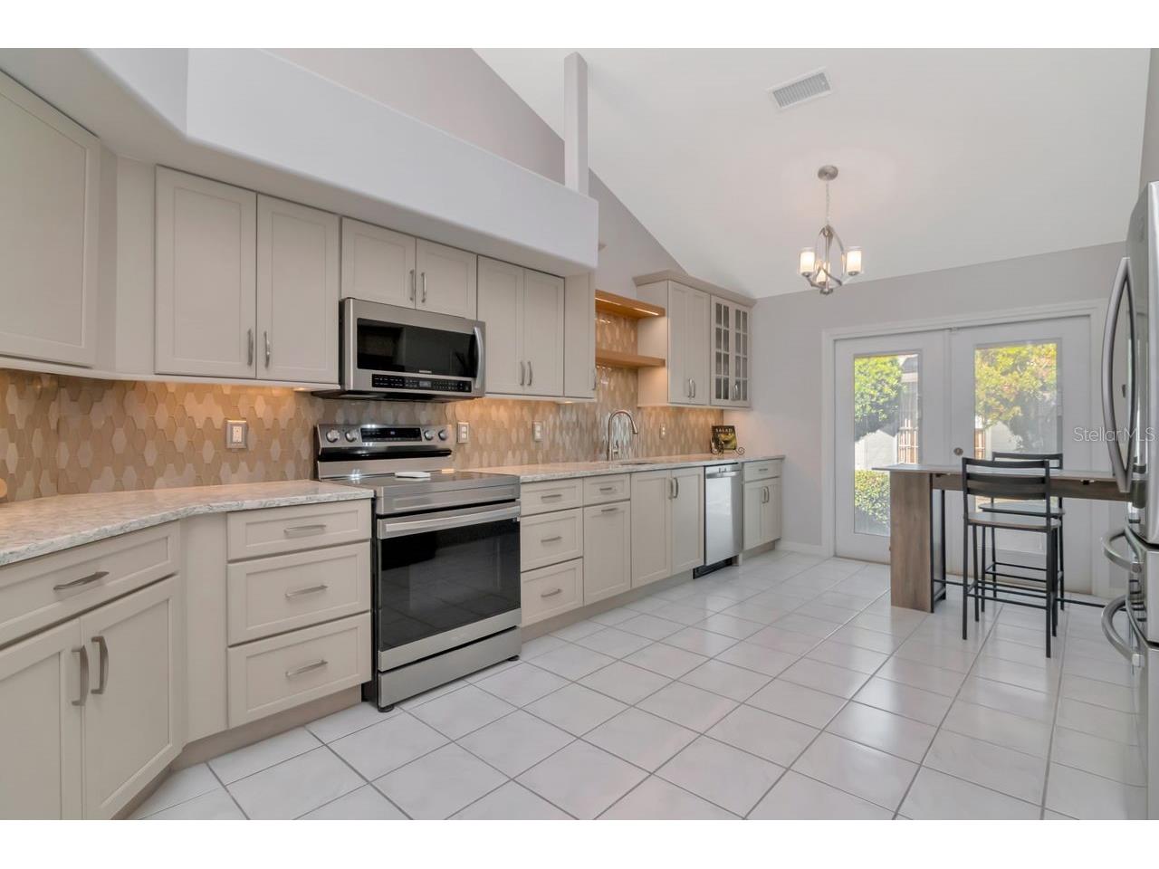 889 Crestridge Circle Tarpon Springs FL 34688 TB8471957 image23