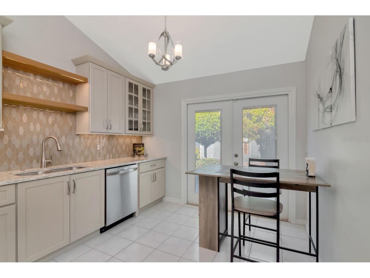 889 Crestridge Circle Tarpon Springs FL 34688 TB8471957 image27