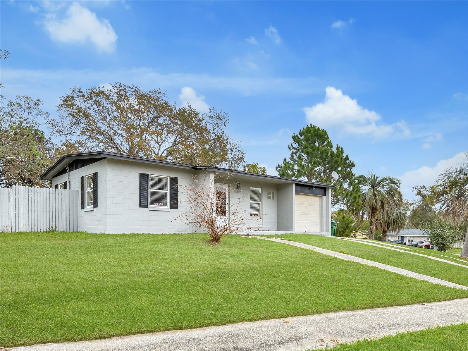 889 W Village Drive Deltona FL 32725 O6389379 image1