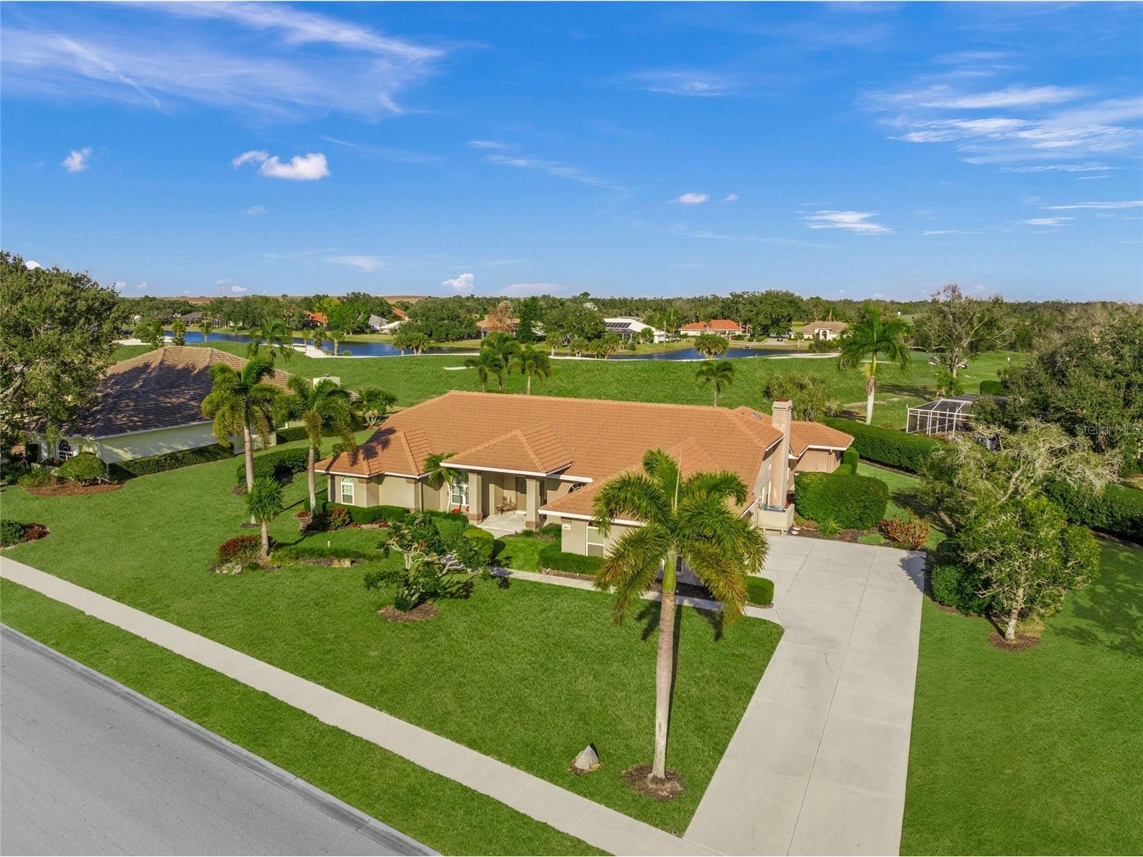 8890 Misty Creek Drive Sarasota FL 34241 A4681023 image7
