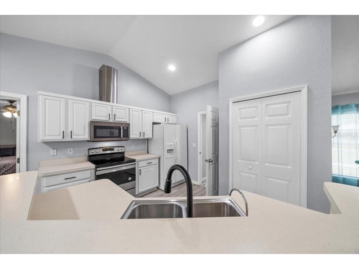 8890 SW 33rd Court Ocala FL 34476 OM708621 image10