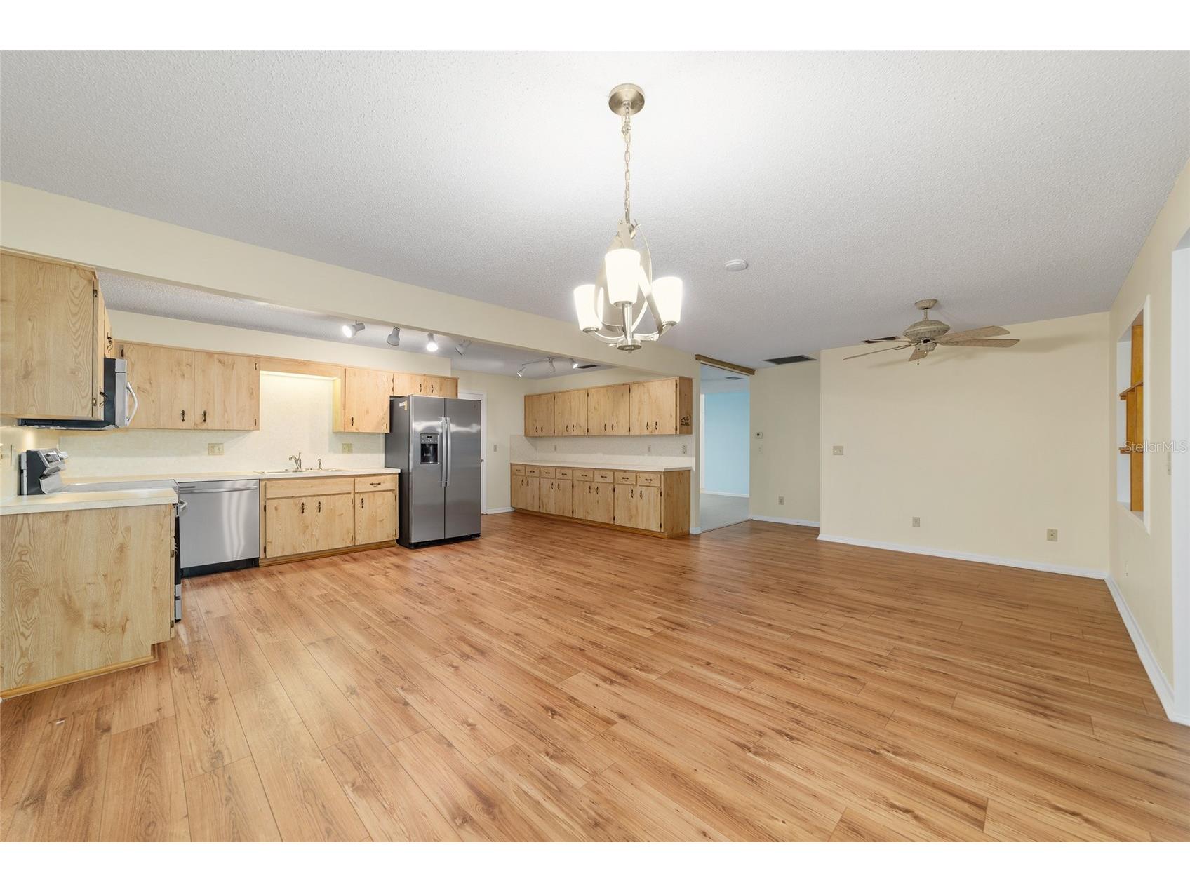8890 SW 96th Street #B Ocala FL 34481 OM719935 image14