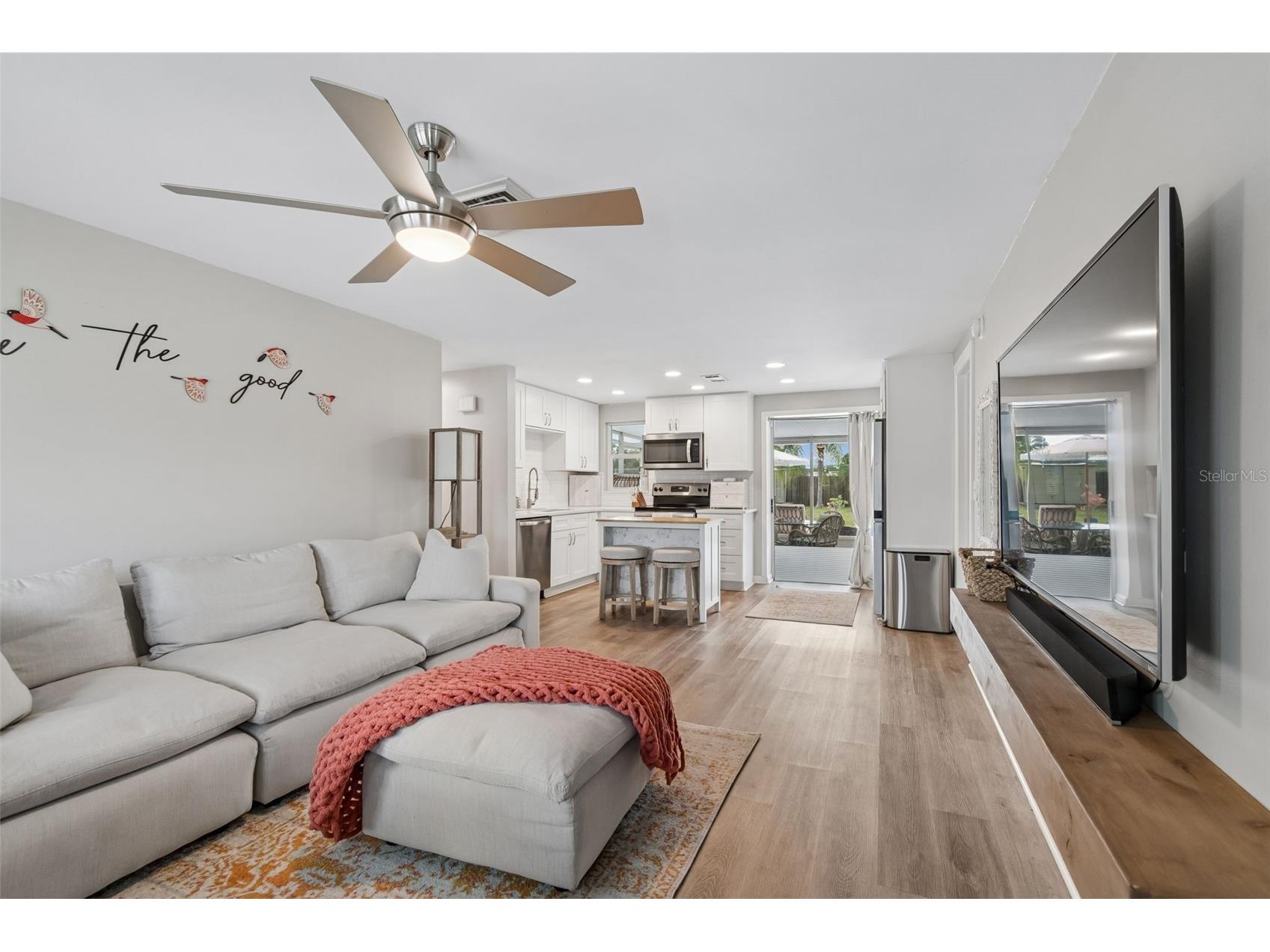 8891 85th Street Seminole FL 33777 TB8521060 image3