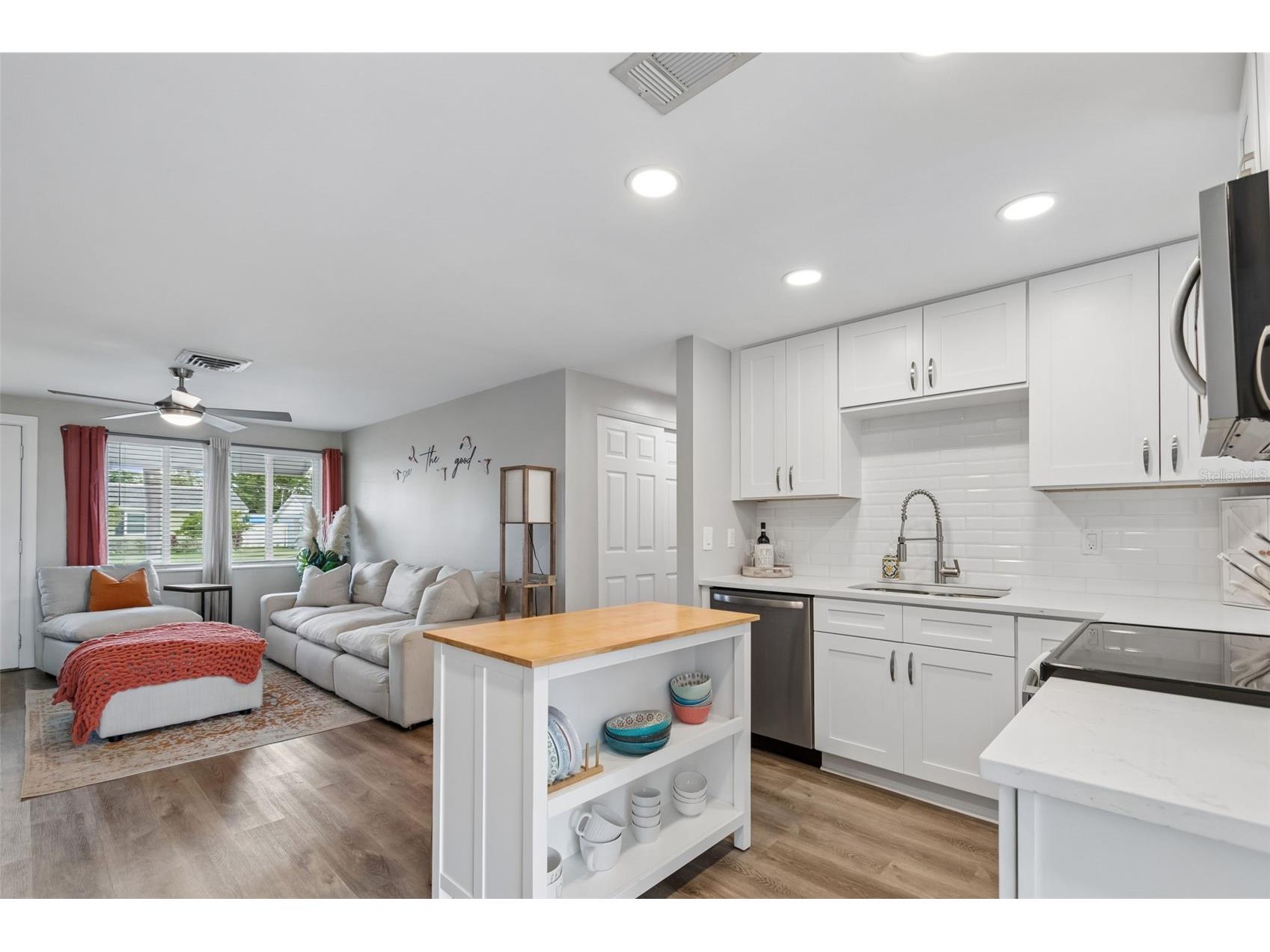 8891 85th Street Seminole FL 33777 TB8521060 image4