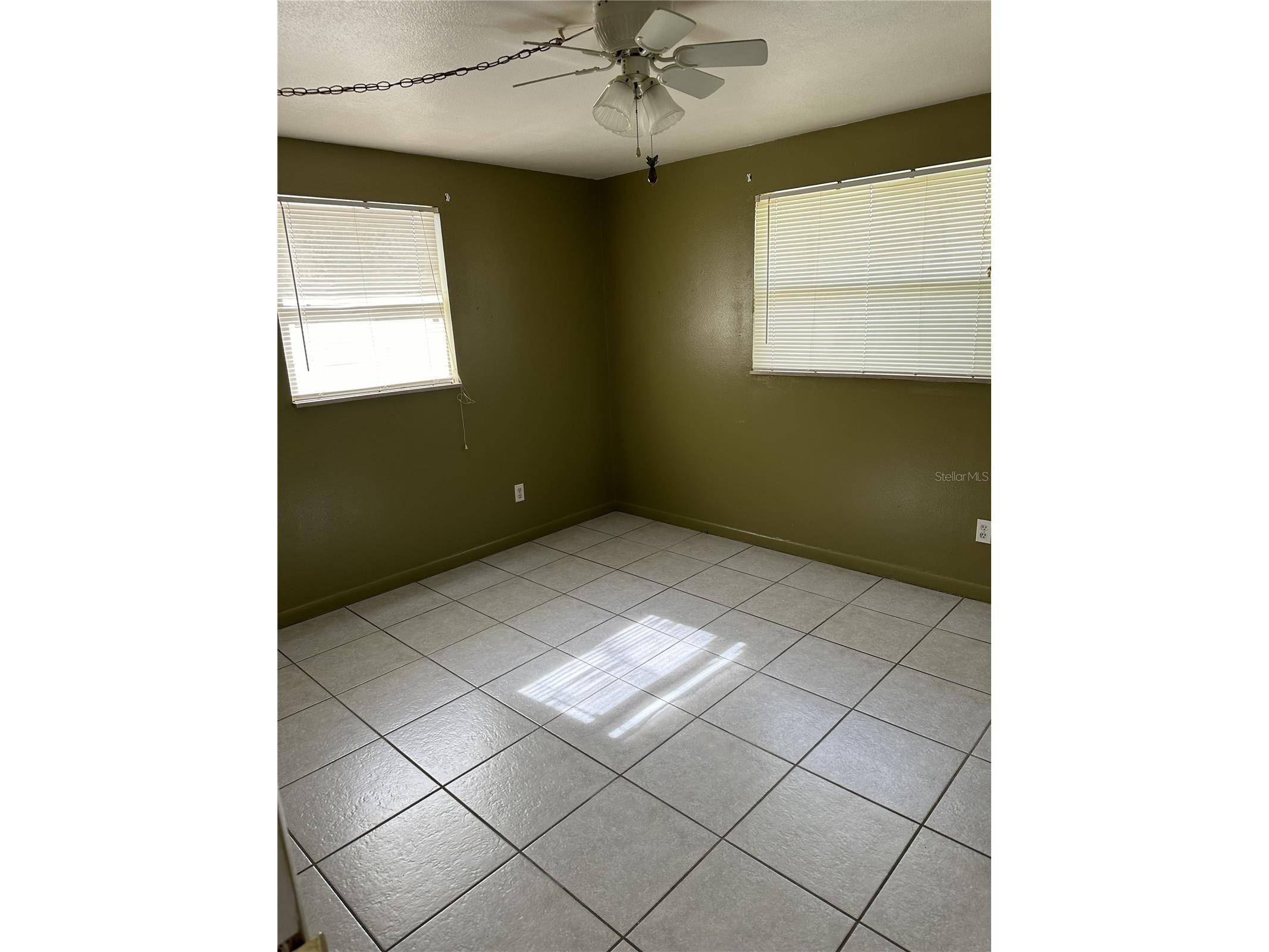 8892 79th Place Seminole FL 33777 TB8515652 image8