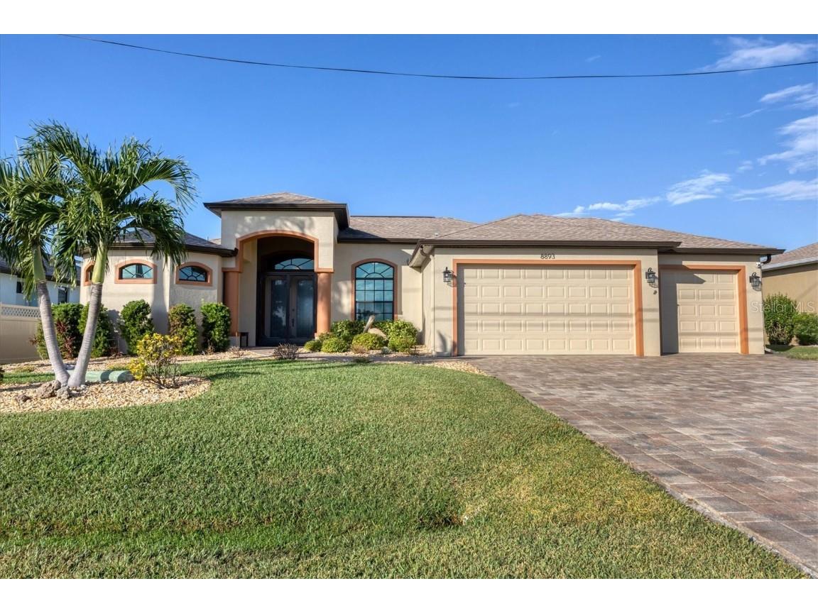 8893 St Paul Drive Port Charlotte FL 33981 - CLYDE WATERWAY D6133091 image1