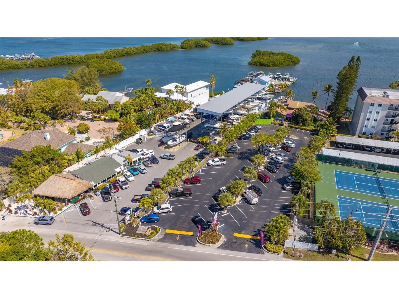 8897 Midnight Pass Road #105 Sarasota FL 34242 - INTERCOASTAL WATERWAY A4660356 image100