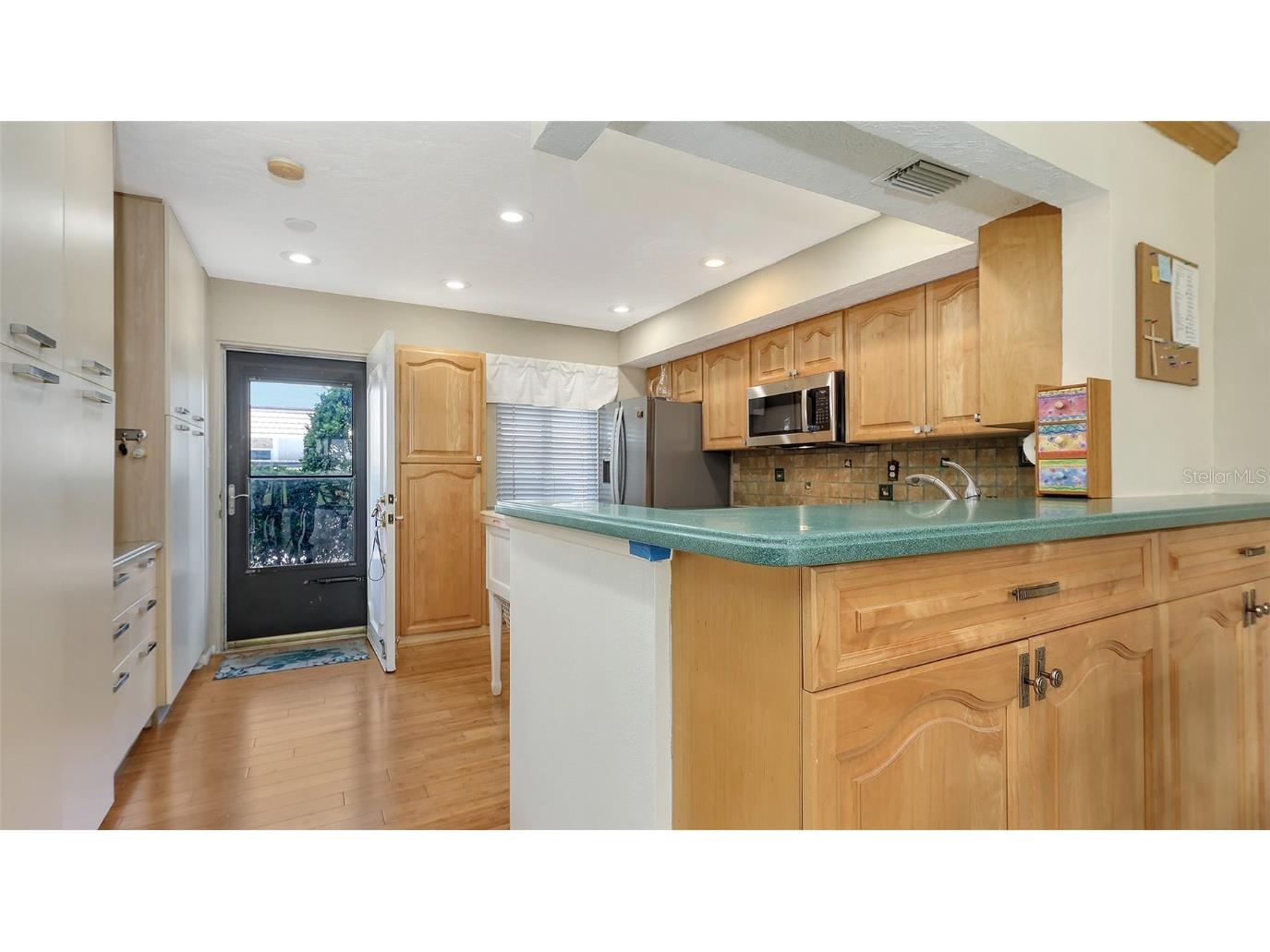 8897 Midnight Pass Road #105 Sarasota FL 34242 - INTERCOASTAL WATERWAY A4660356 image2