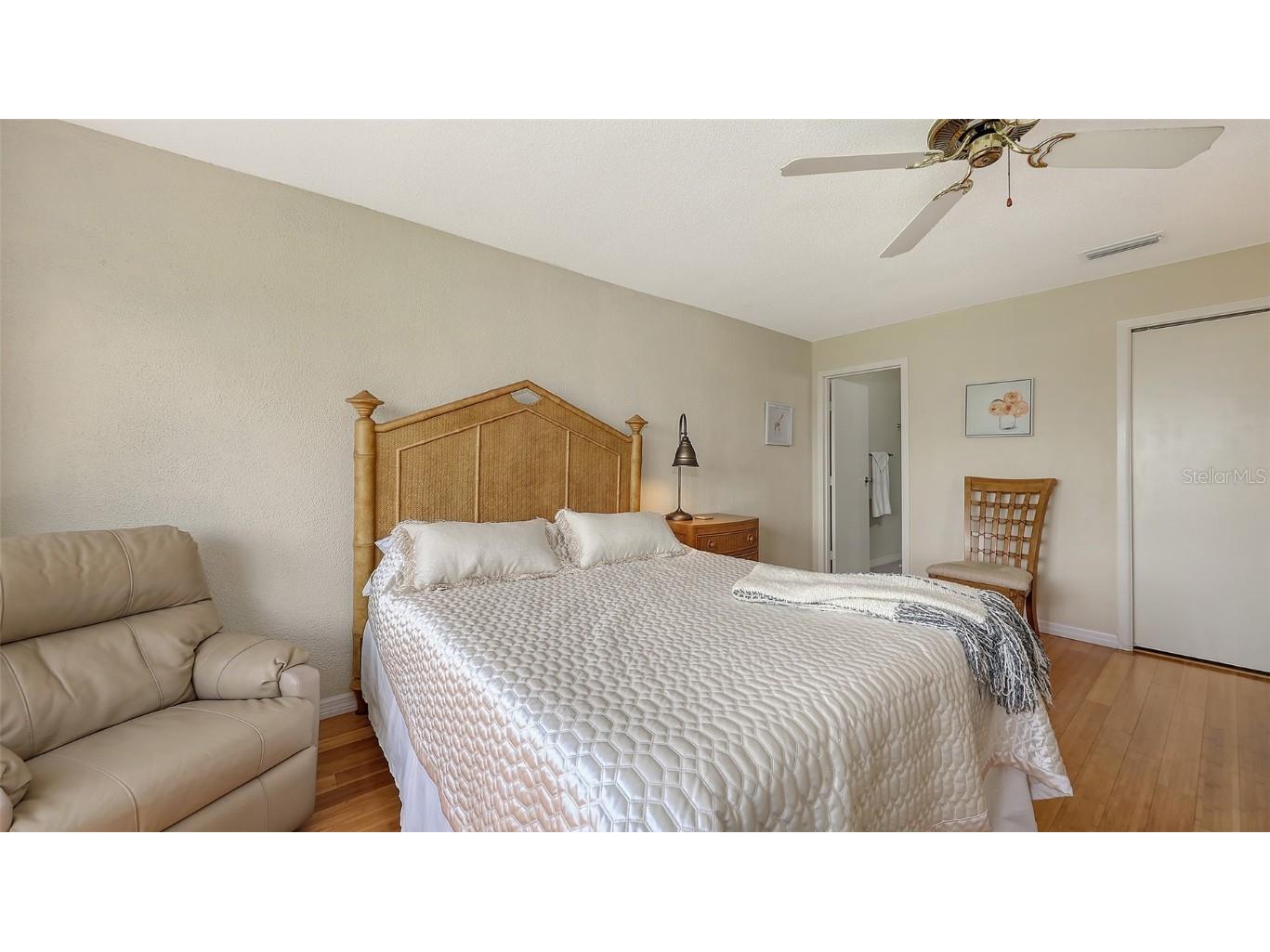 8897 Midnight Pass Road #105 Sarasota FL 34242 - INTERCOASTAL WATERWAY A4660356 image25