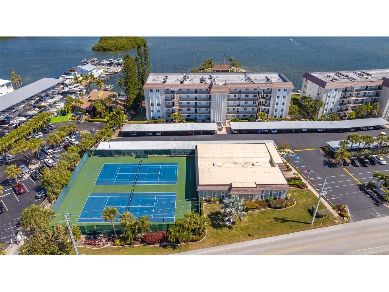 8897 Midnight Pass Road #105 Sarasota FL 34242 - INTERCOASTAL WATERWAY A4660356 image71