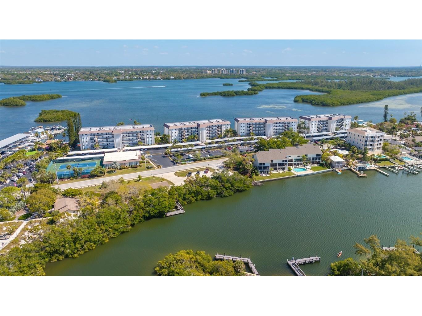 8897 Midnight Pass Road #105 Sarasota FL 34242 - INTERCOASTAL WATERWAY A4660356 image80
